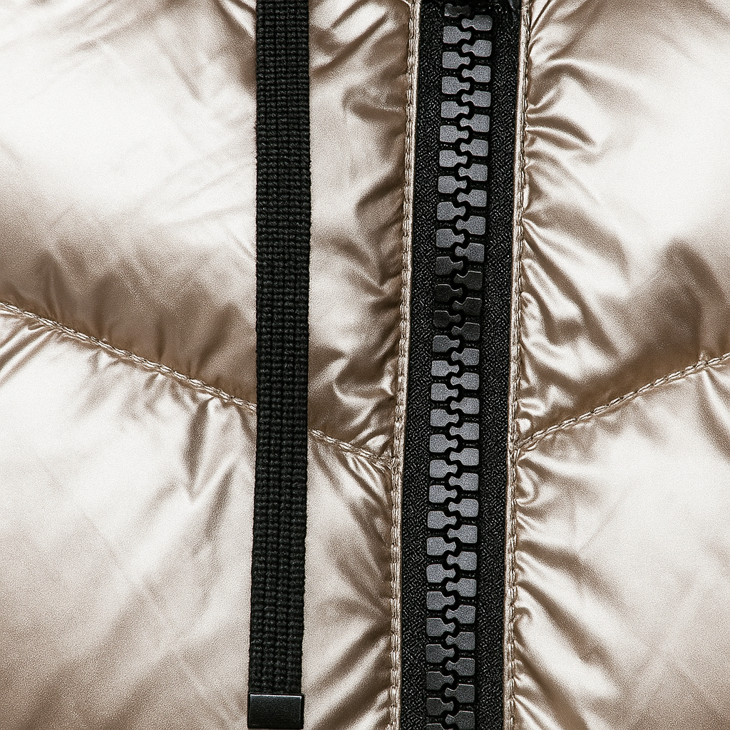 Kirsi Skinnende quiltet jakke